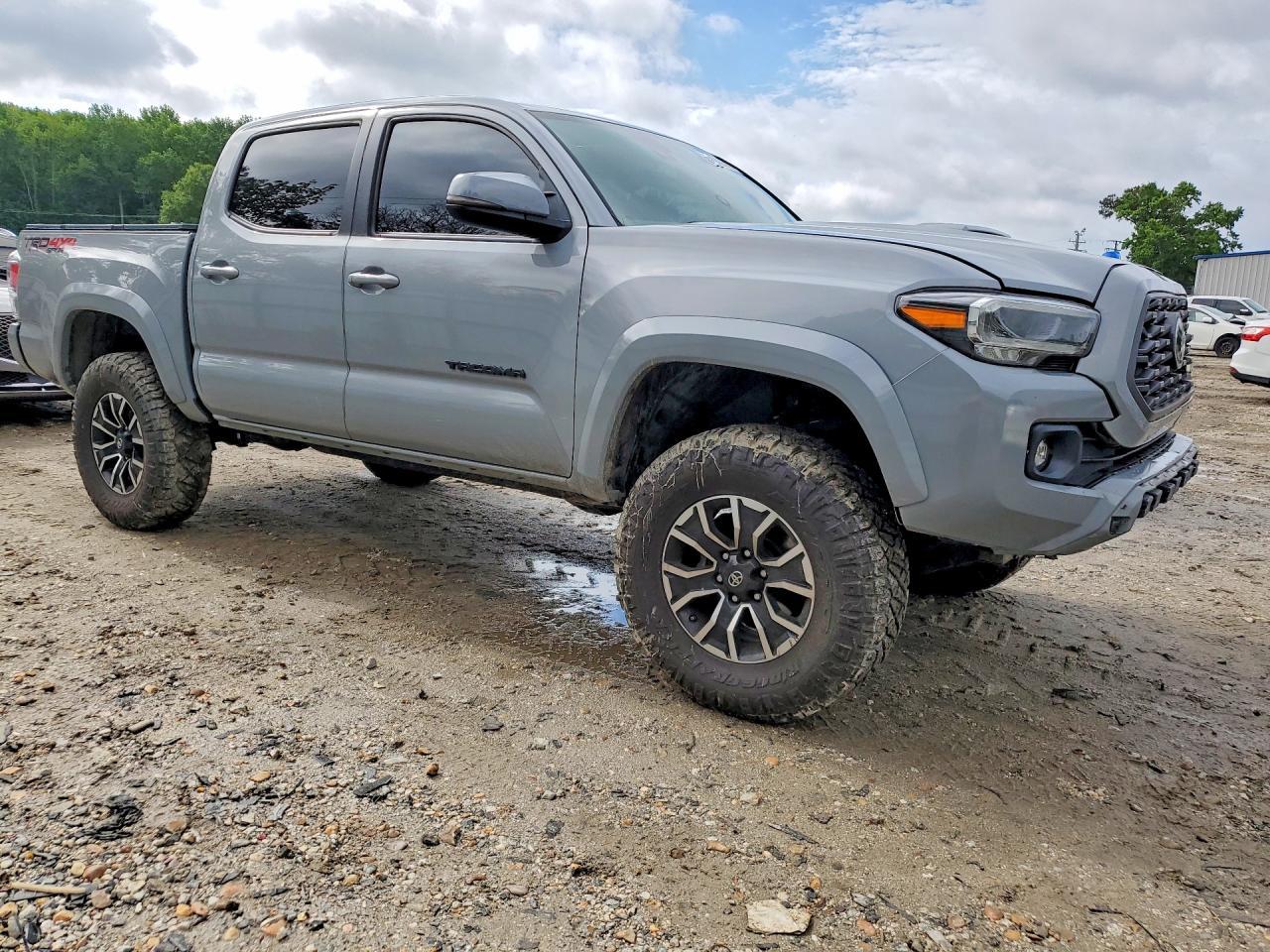 2020 Toyota Tacoma Trd Sport - Image 4