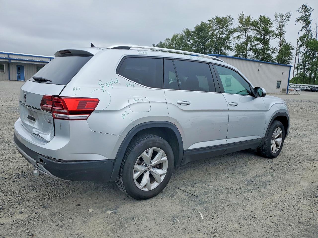 2019 Volkswagen Atlas Se - Фото 3