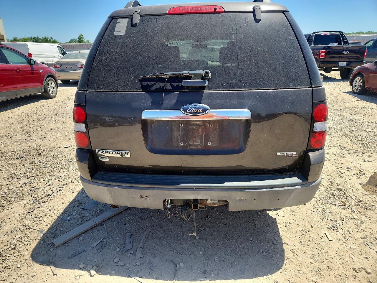 2008 Ford Explorer - Image 6
