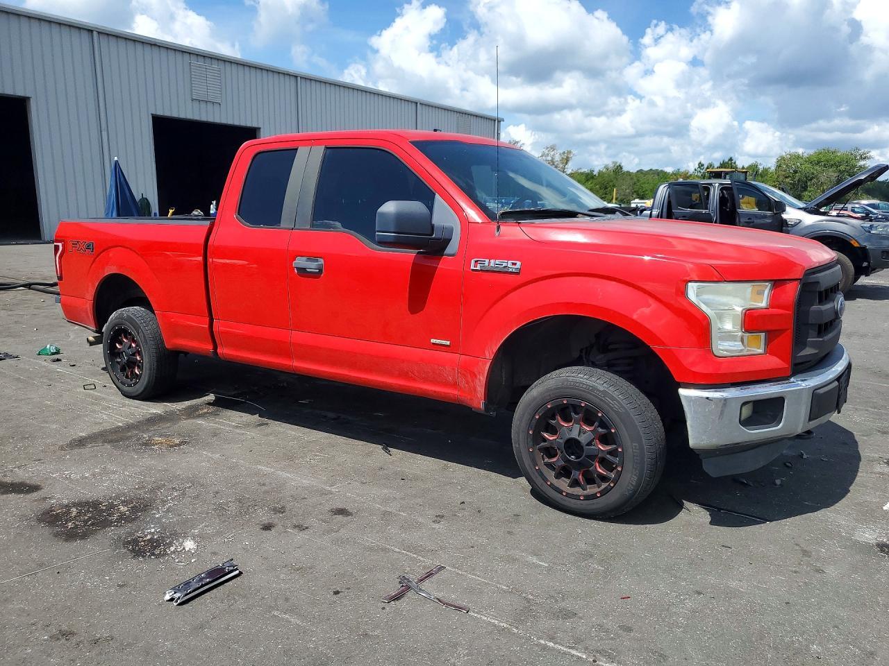 2015 Ford F150 Super Cab - Image 4