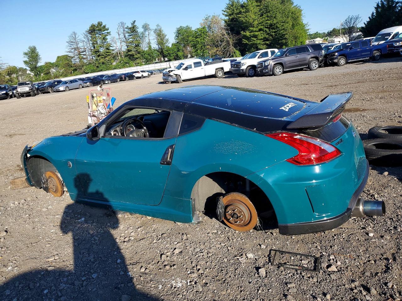 2009 Nissan 370Z Base - Фото 2