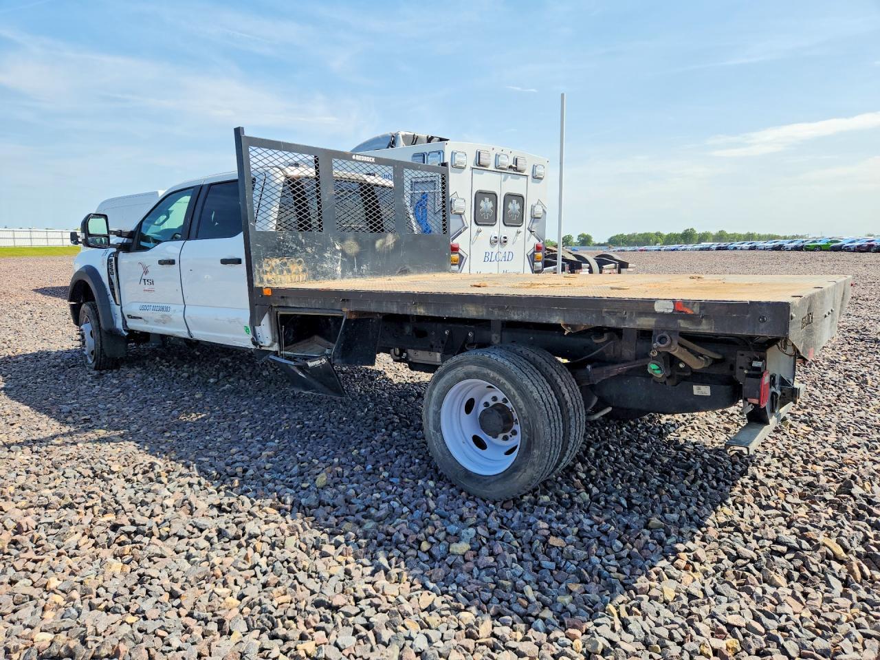 2024 Ford F550 Super Duty - Image 2