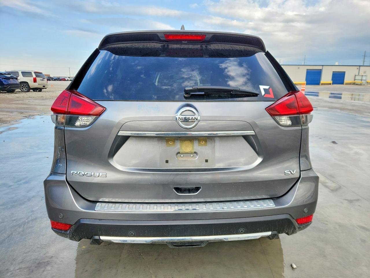 2019 Nissan Rogue Sv - Image 6