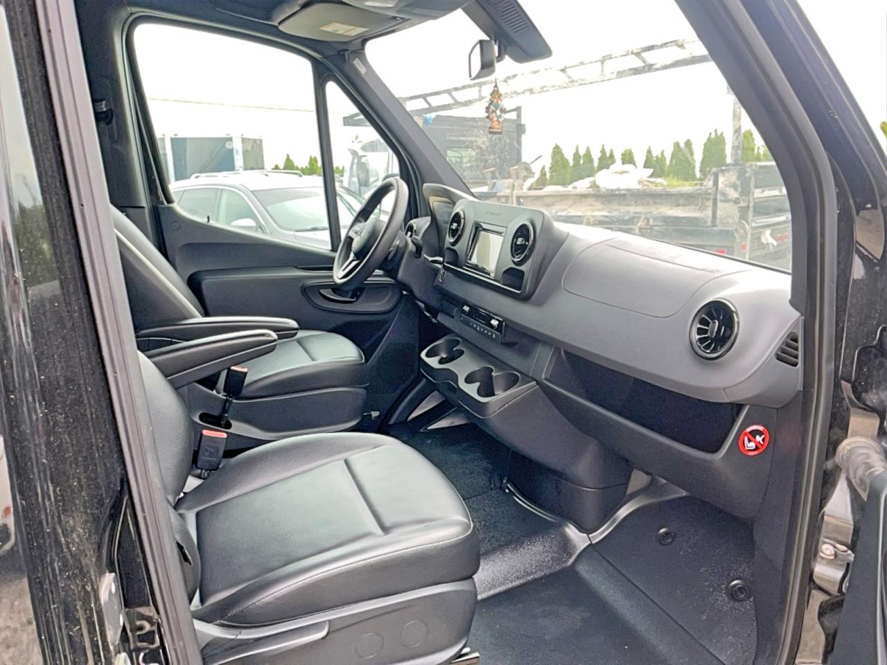 2019 Mercedes-Benz Sprinter 2500 - Фото 5