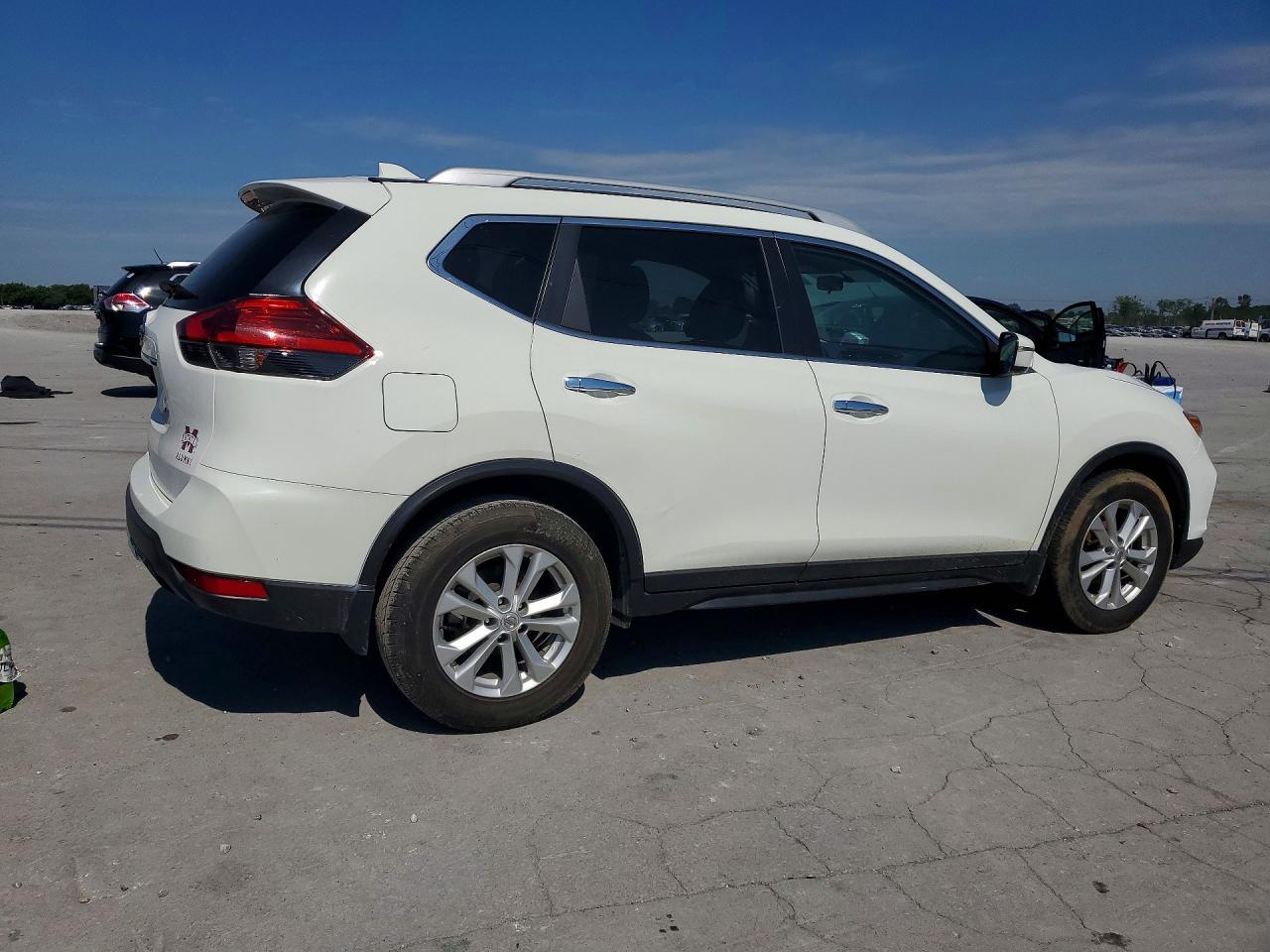 2017 Nissan Rogue S - Фото 3
