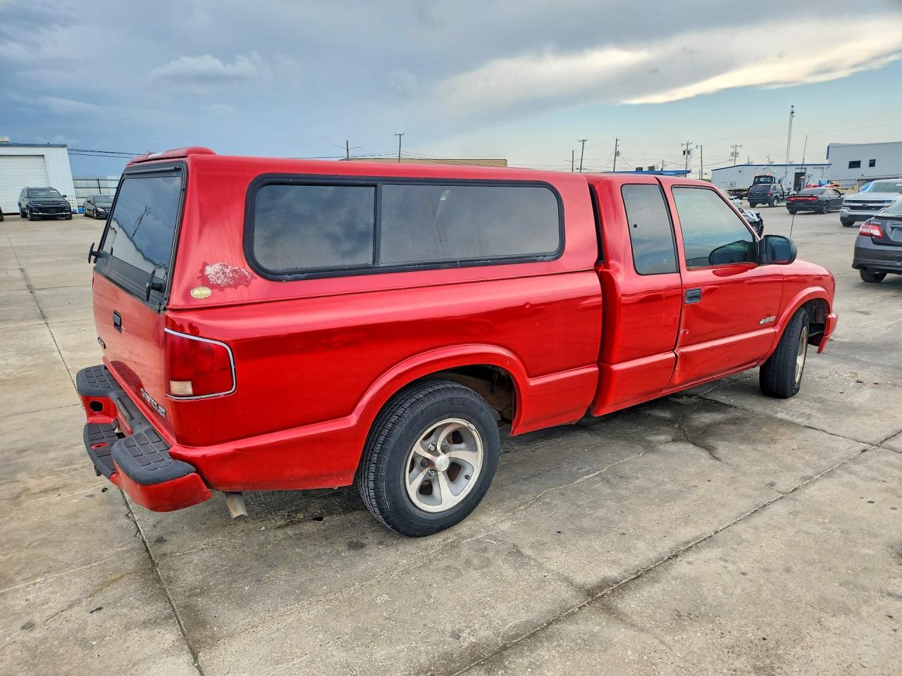 1998 Chevrolet S Truck S10 - Фото 3