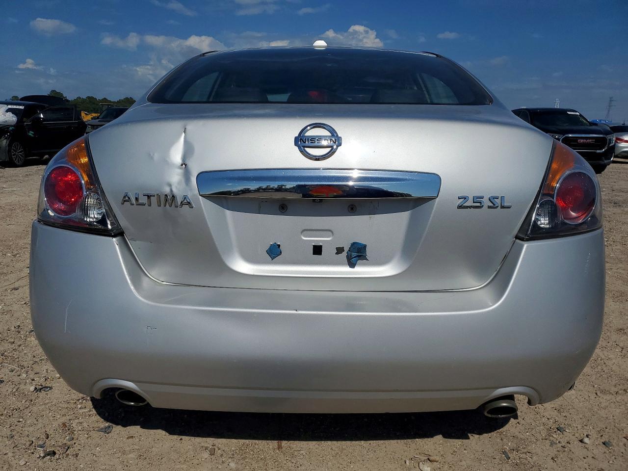 2011 Nissan Altima 2.5 - Image 6
