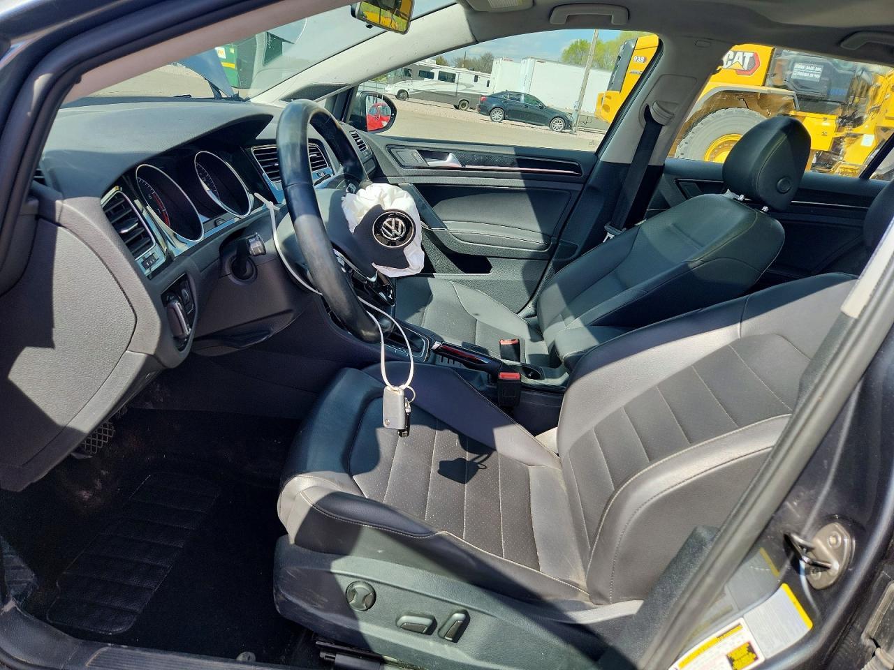 2015 Volkswagen Golf - Фото 7
