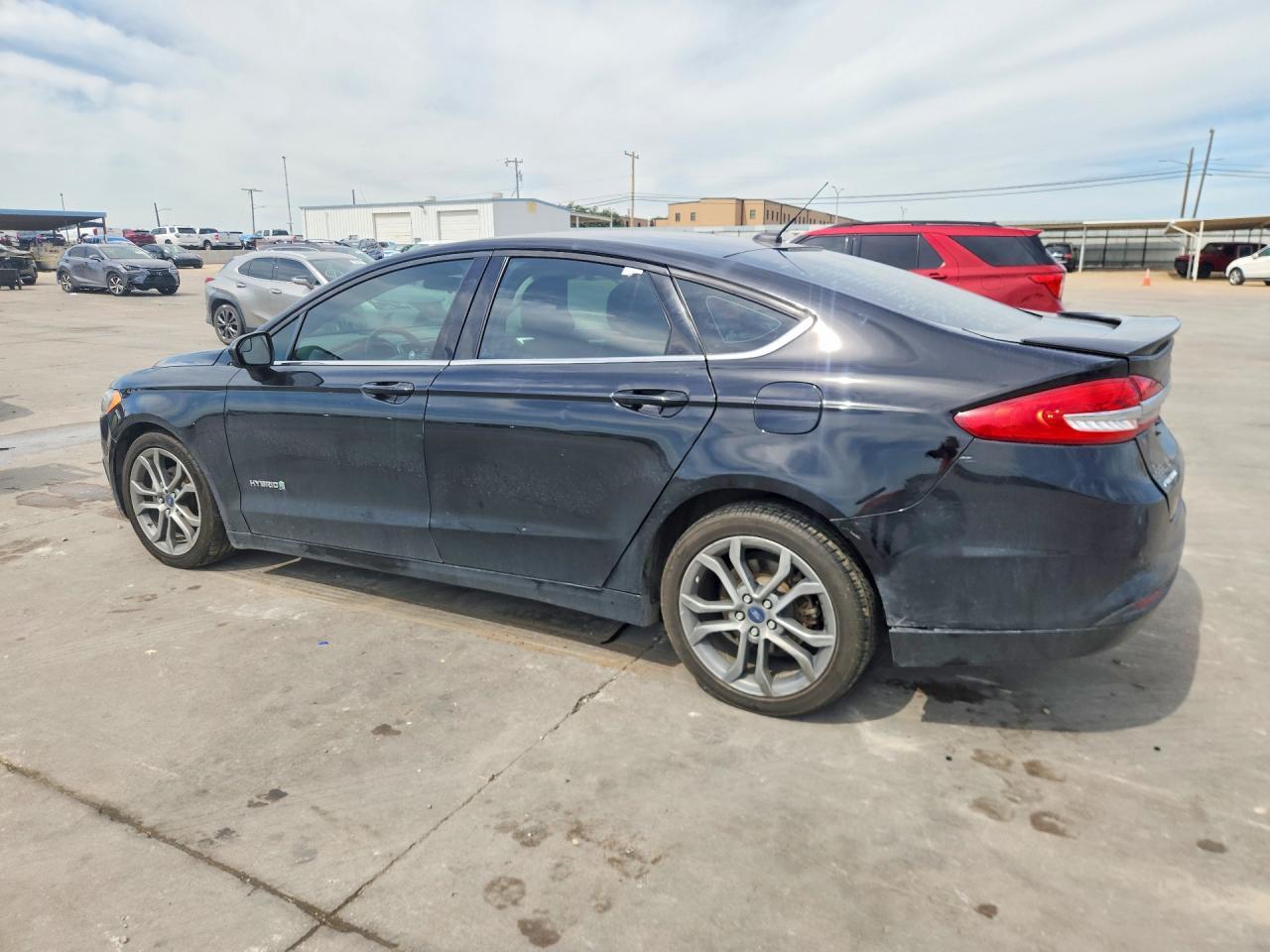 2017 Ford Fusion Se Hybrid - Image 2