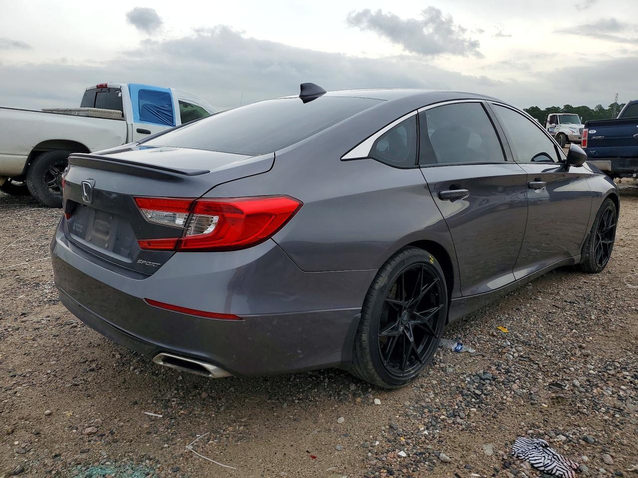2019 Honda Accord Sport - Image 3