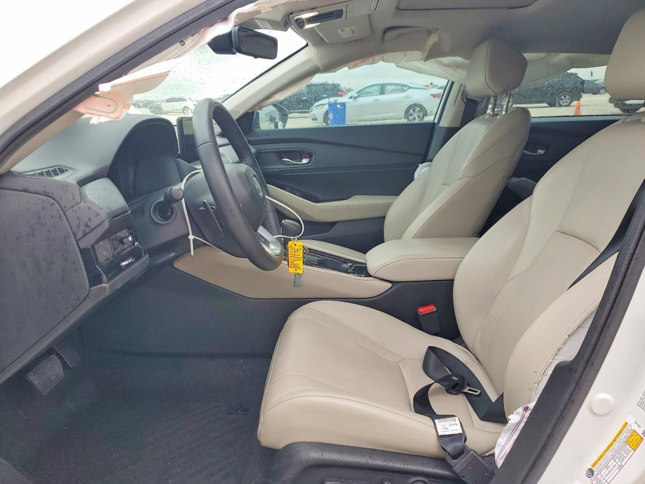 2025 Honda Accord Touring Hybrid - Image 7