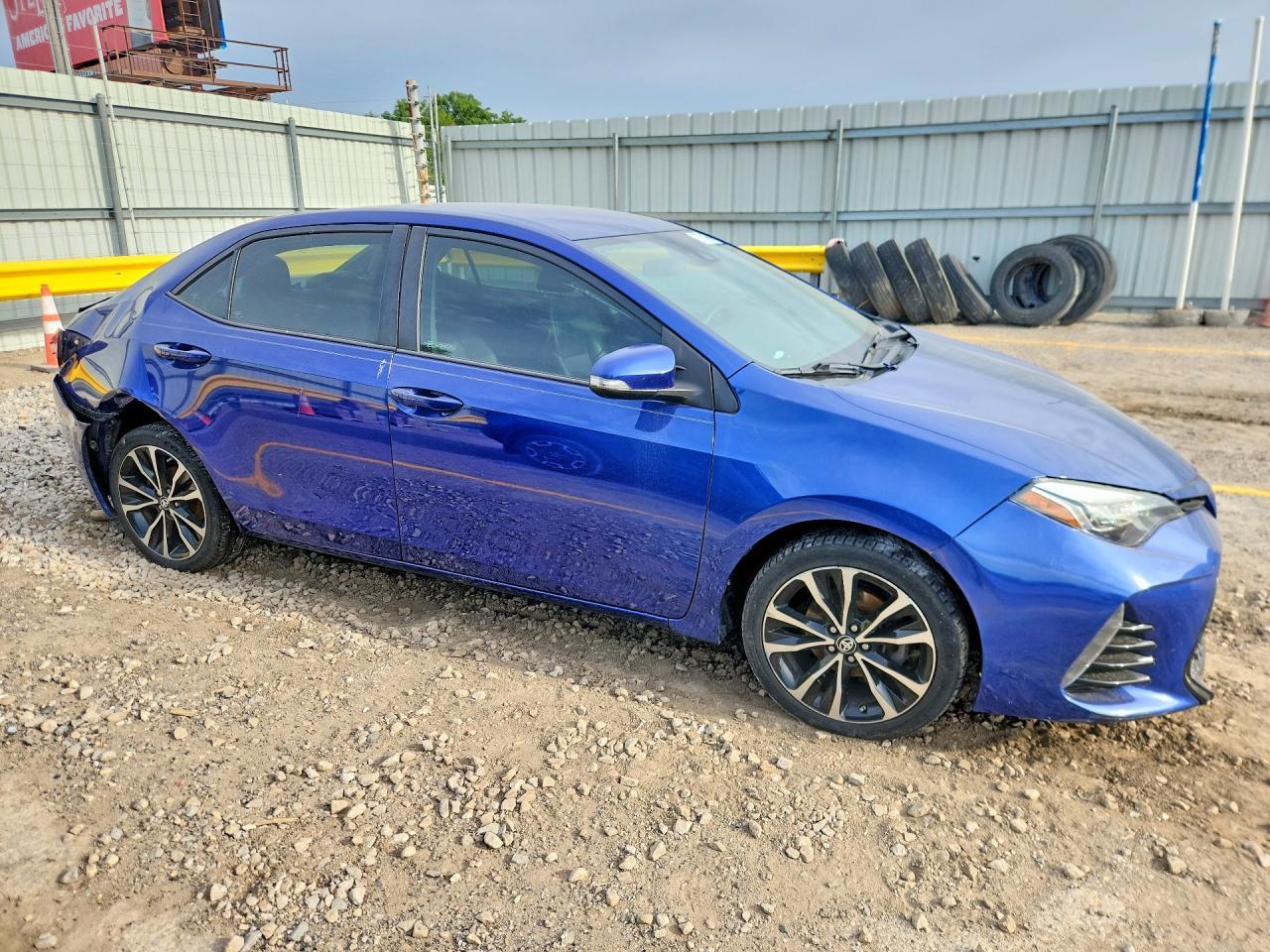 2017 Toyota Corolla Se - Фото 4