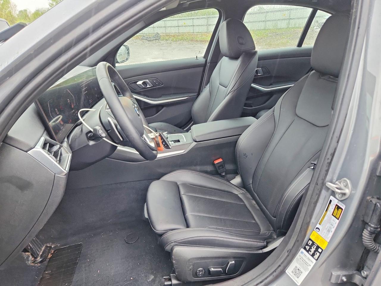 2024 BMW 330Xi - Фото 7