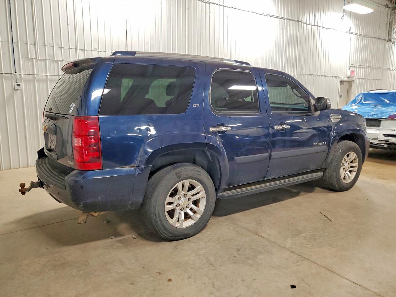 2007 Chevrolet Tahoe K1500 - Image 3
