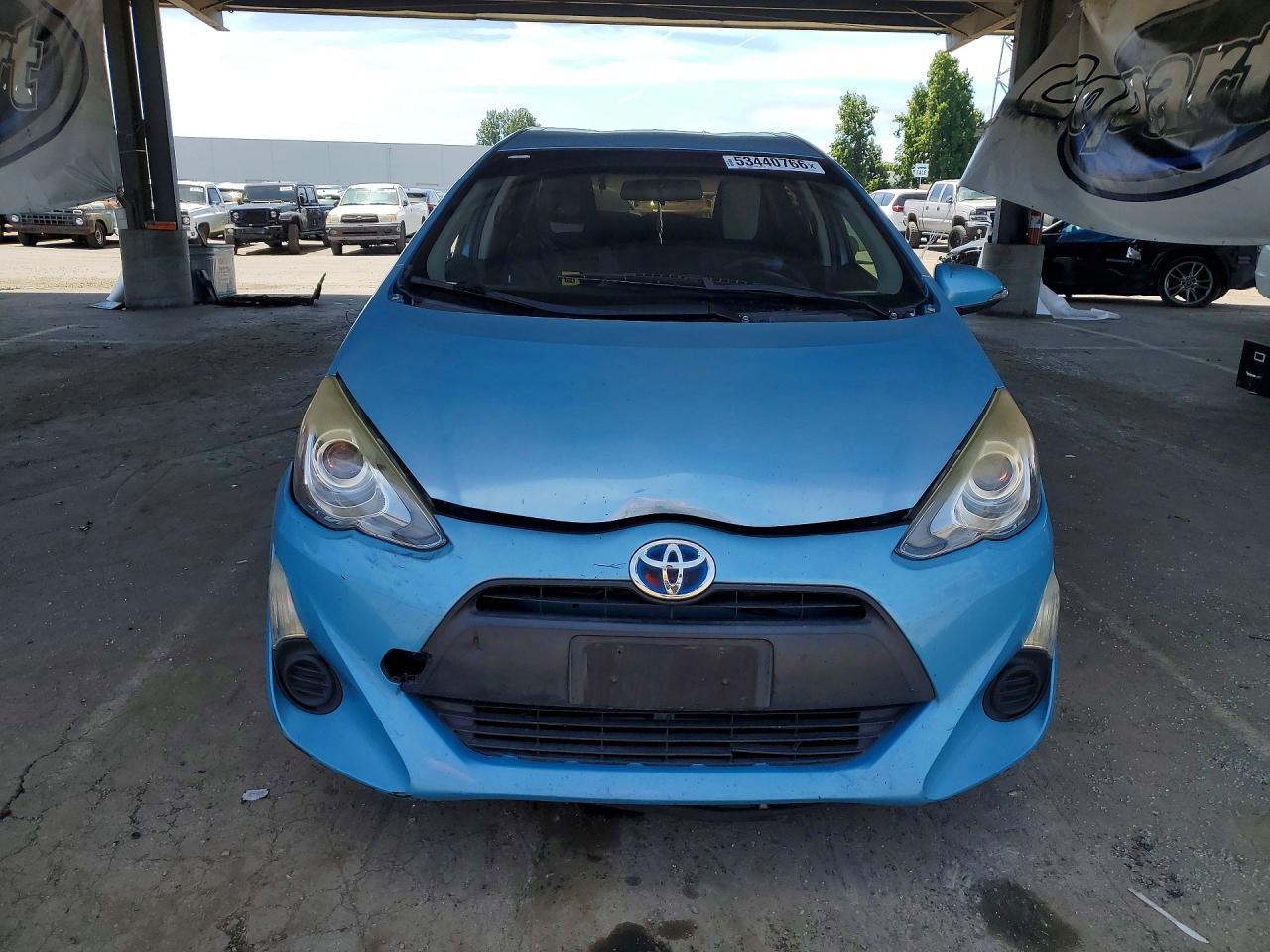 2015 Toyota Prius C One - Image 5