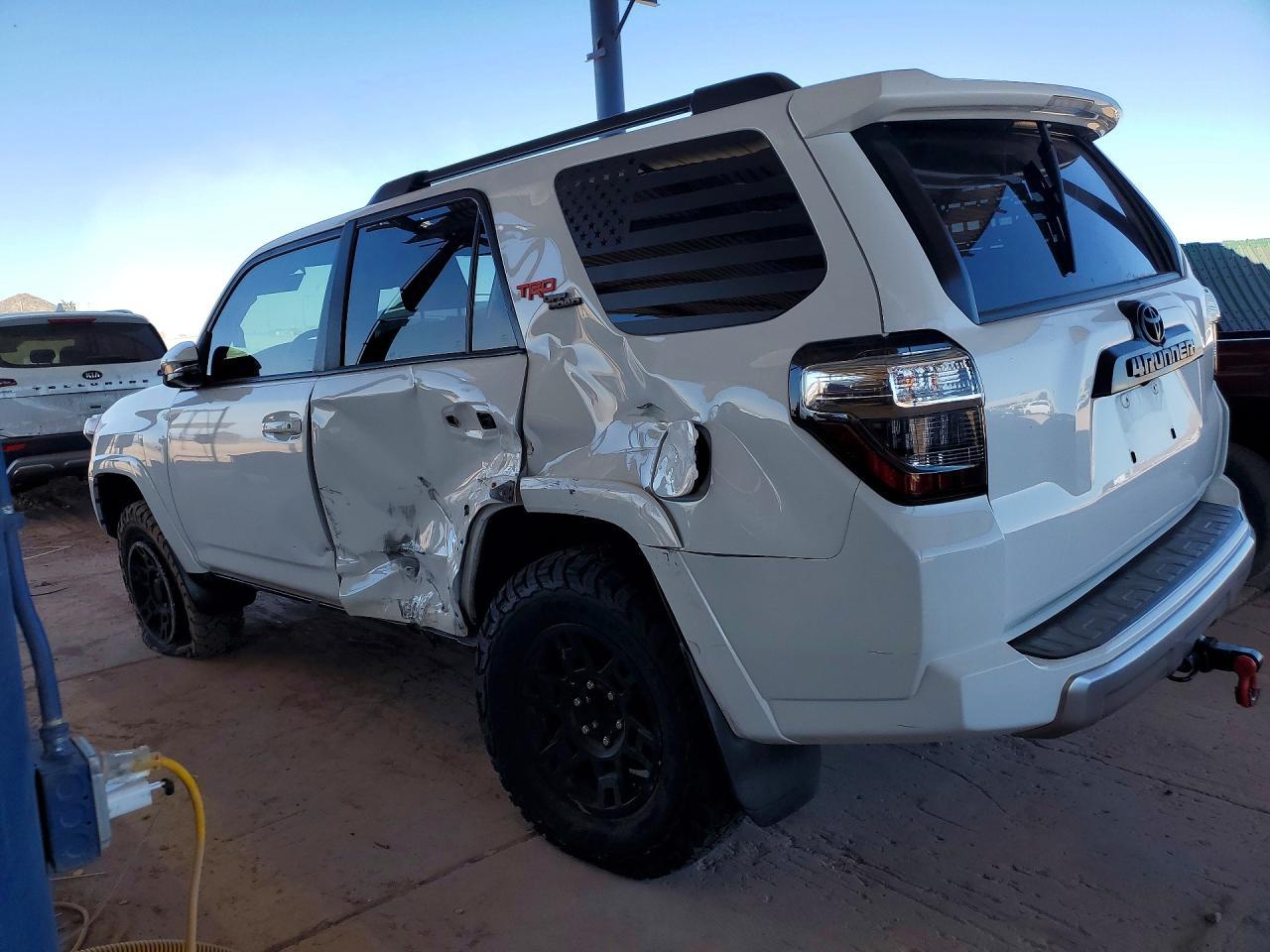 2020 Toyota 4Runner Trd Off-Road Premium - Фото 2