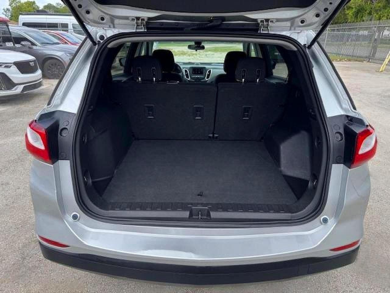 2020 Chevrolet Equinox Ls - Фото 6