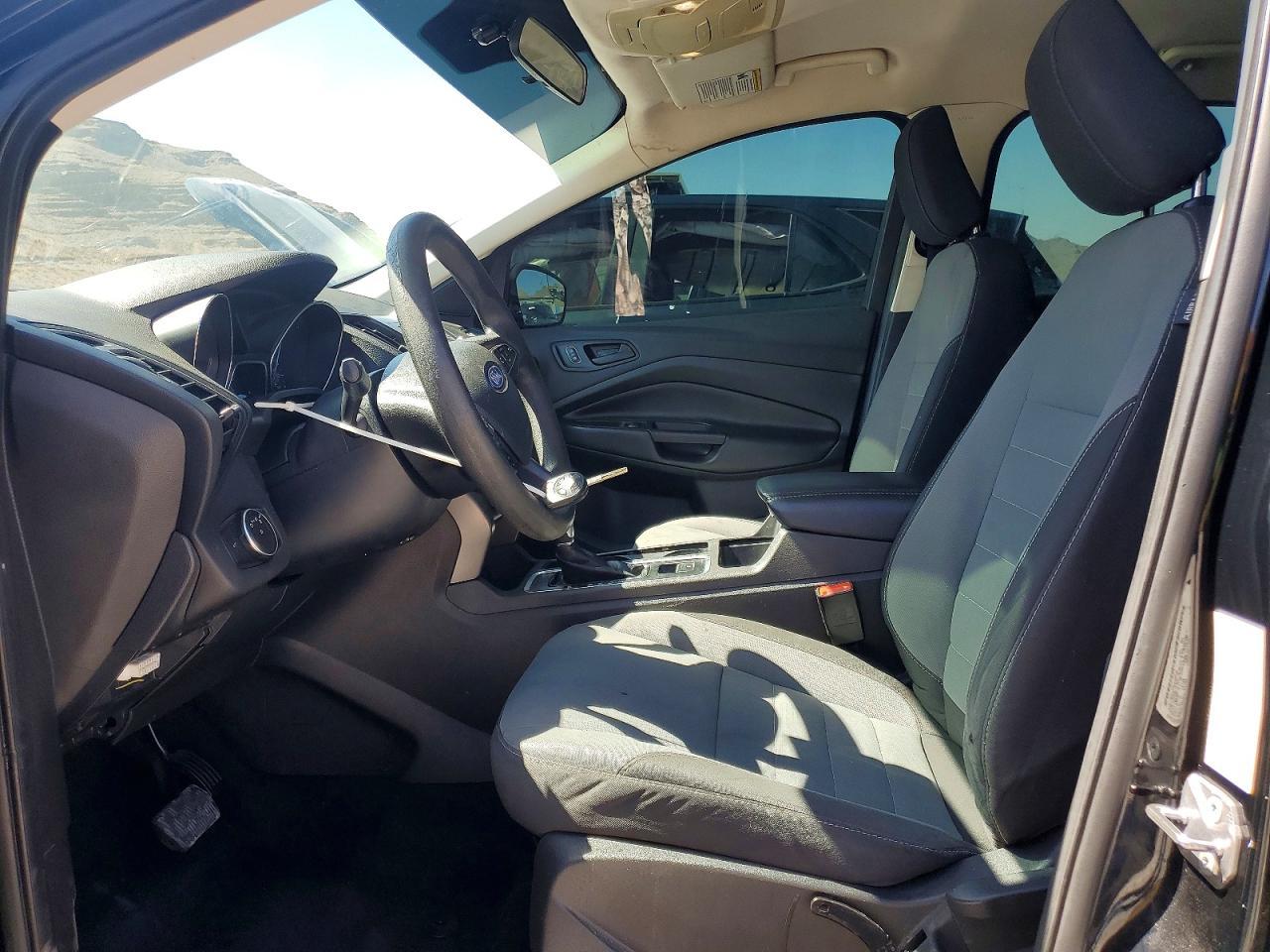 2018 Ford Escape S - Фото 7