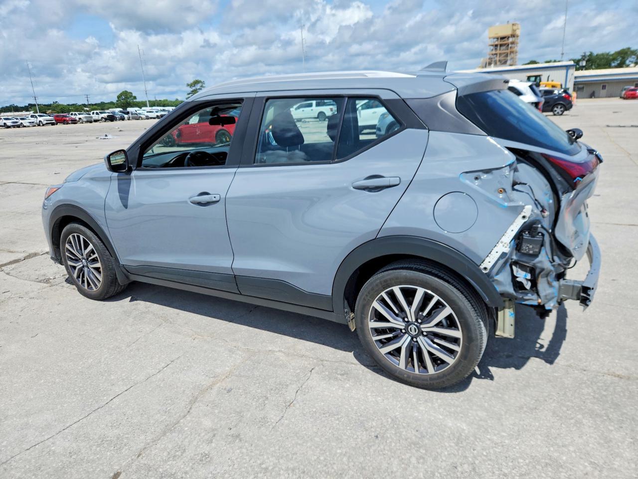 2021 Nissan Kicks Sv - Фото 2