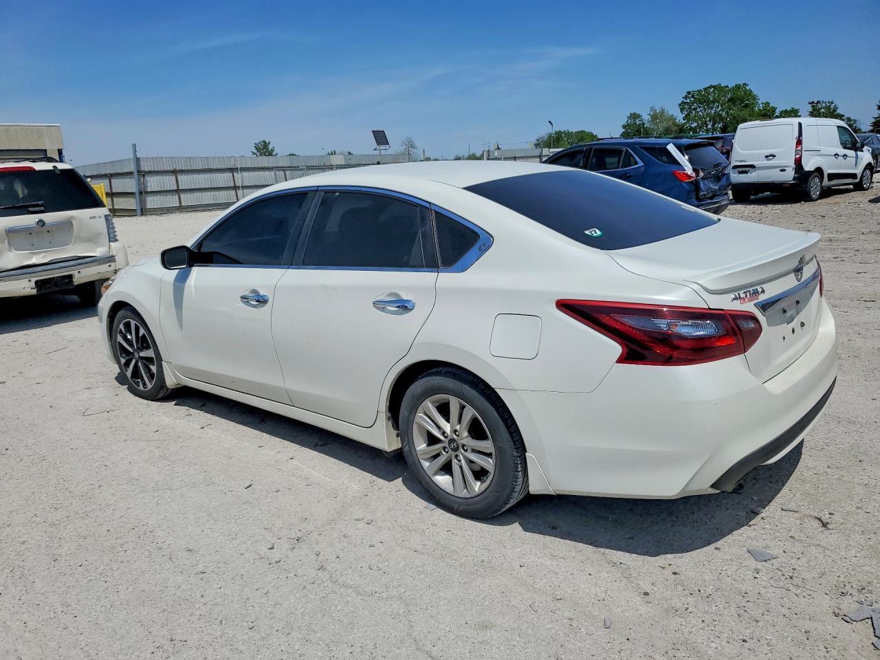 2018 Nissan Altima 2.5 Sr - Фото 2