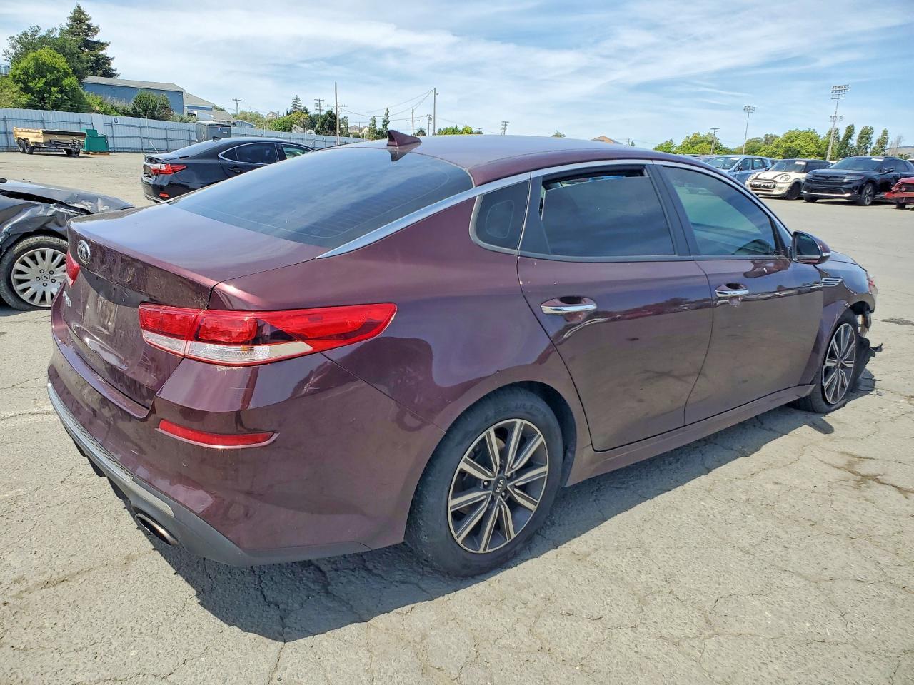2019 Kia Optima Lx - Фото 3