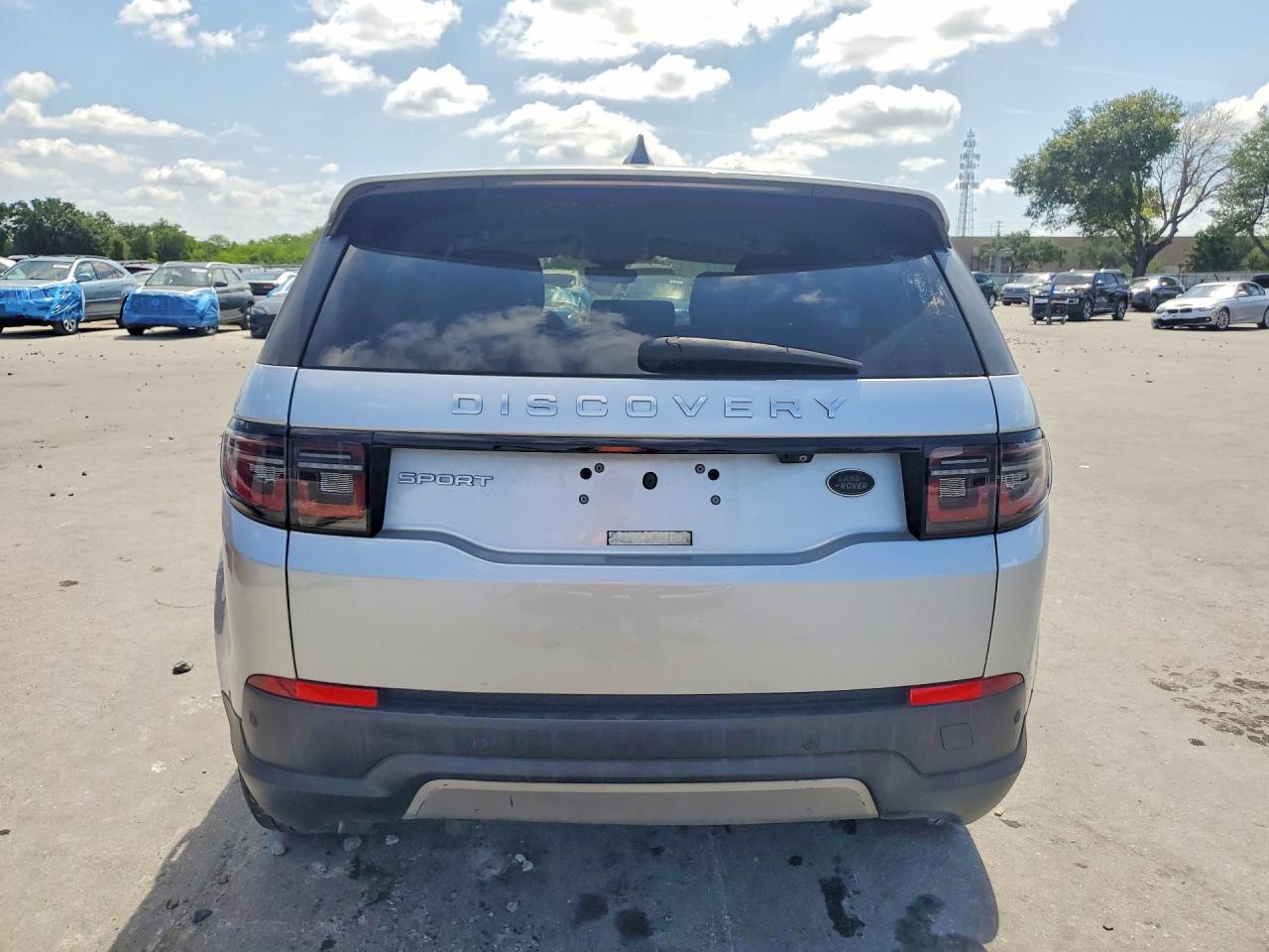 2020 Land Rover Discovery Sport S - Image 6