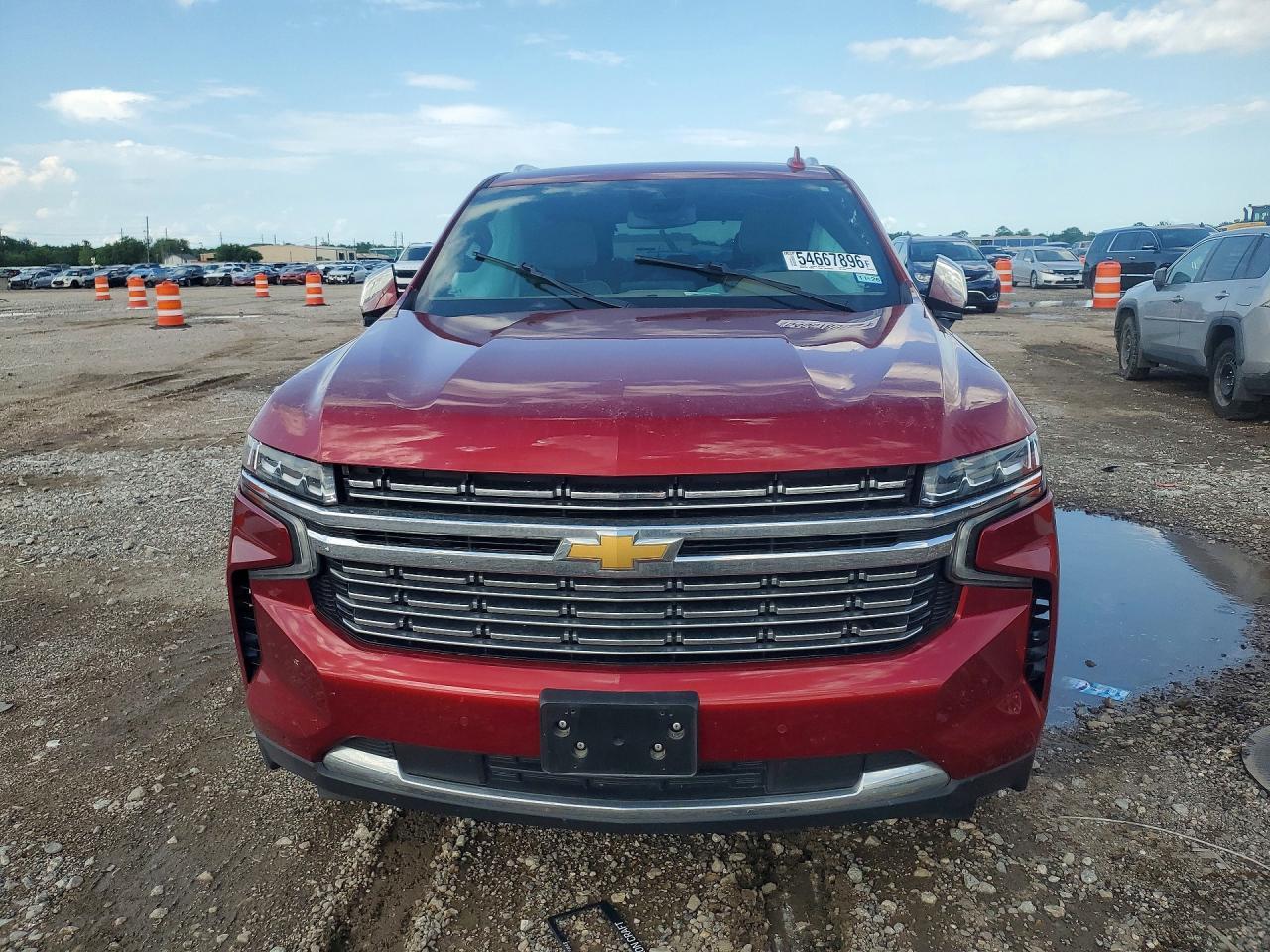2023 Chevrolet Suburban K1500 Premier - Image 5