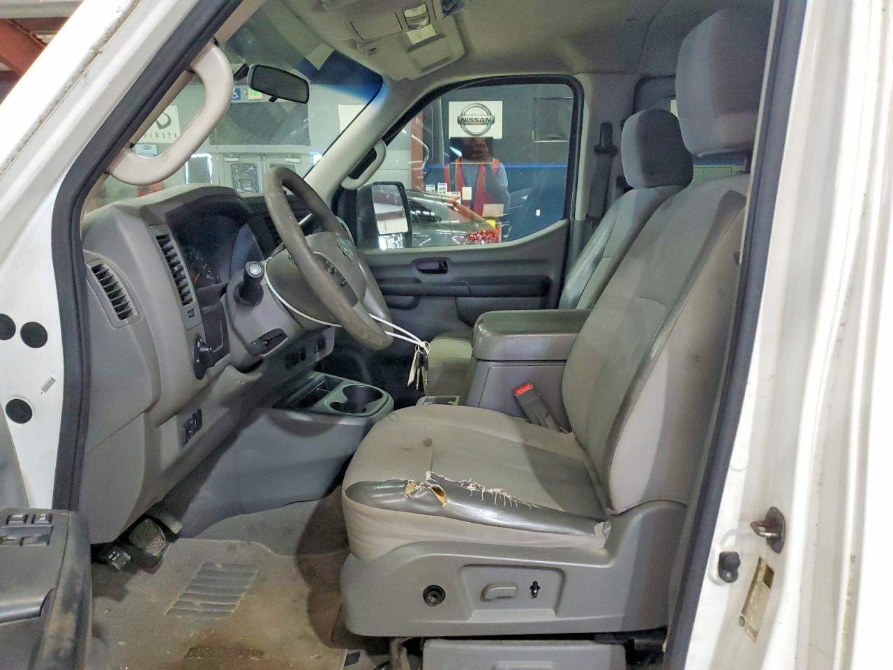 2012 Nissan Nv 3500 Hd S - Image 7