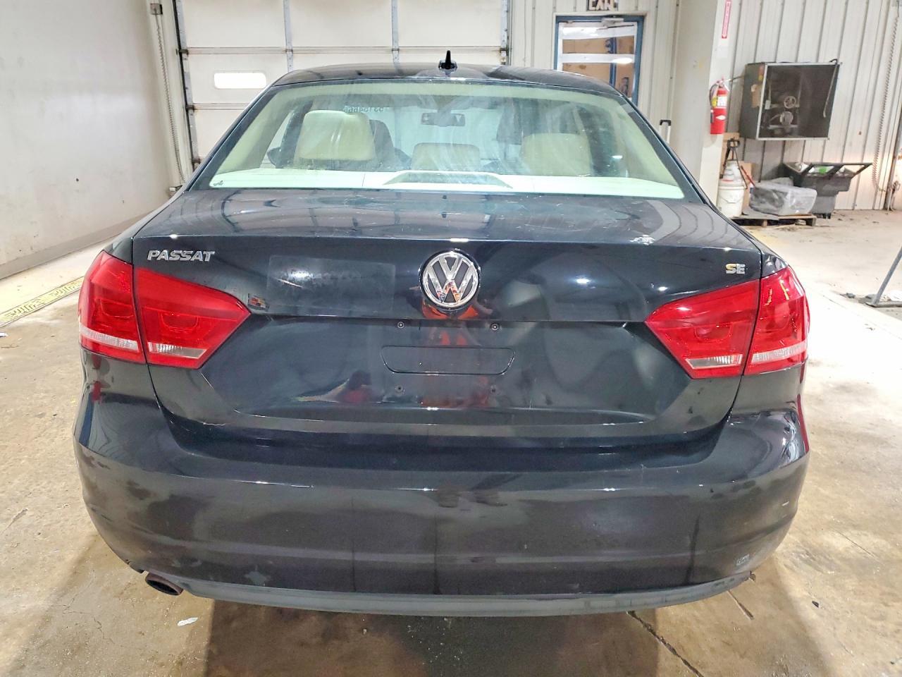 2012 Volkswagen Passat Se - Image 6