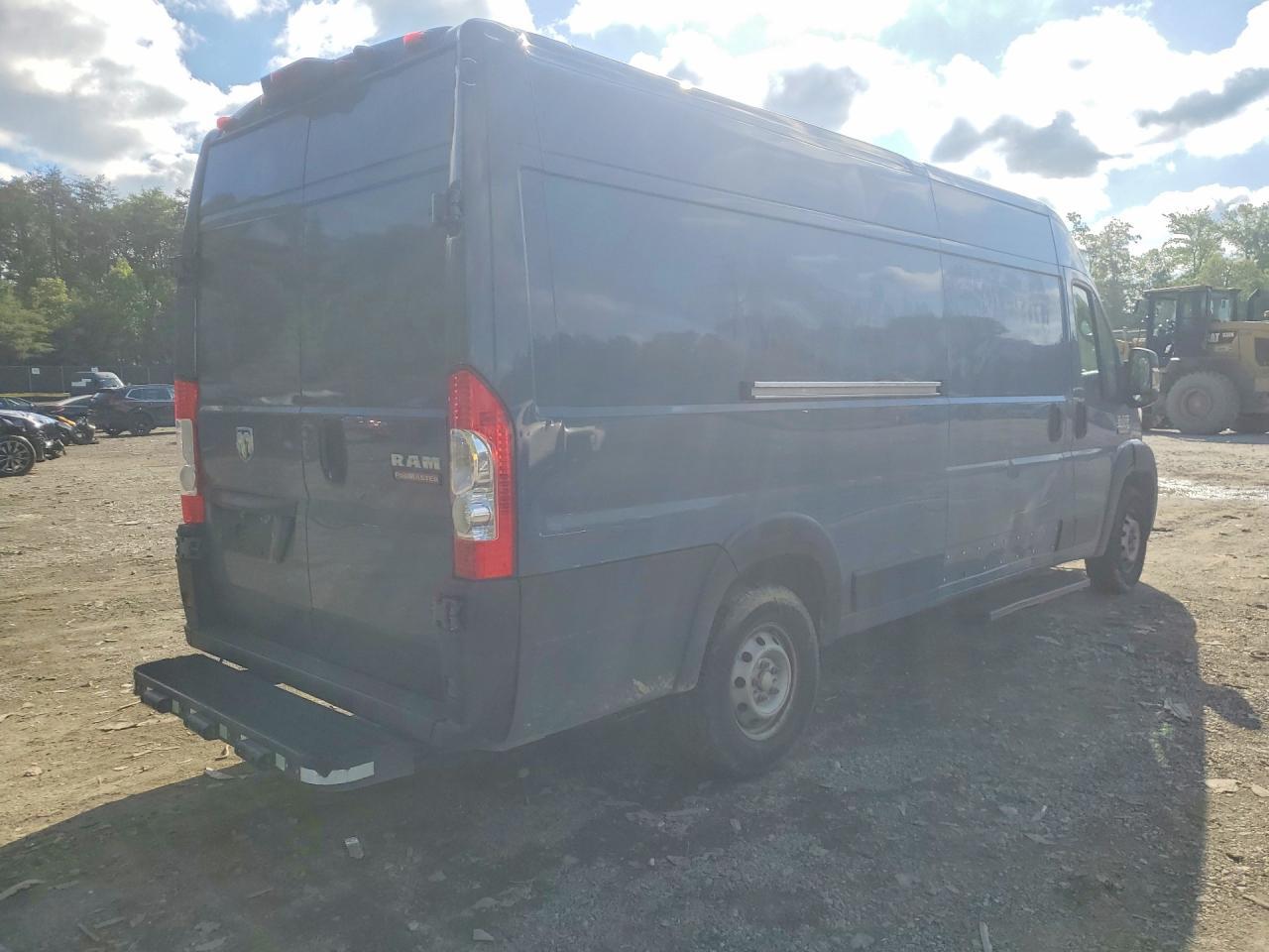 2021 Ram Promaster 3500 Delivery Van - Фото 3