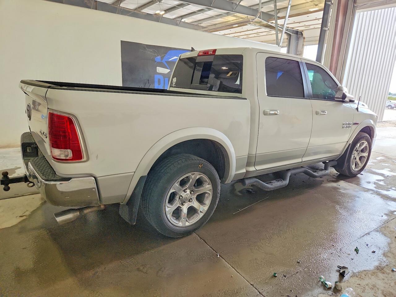 2015 Ram 1500 Laramie - Фото 3