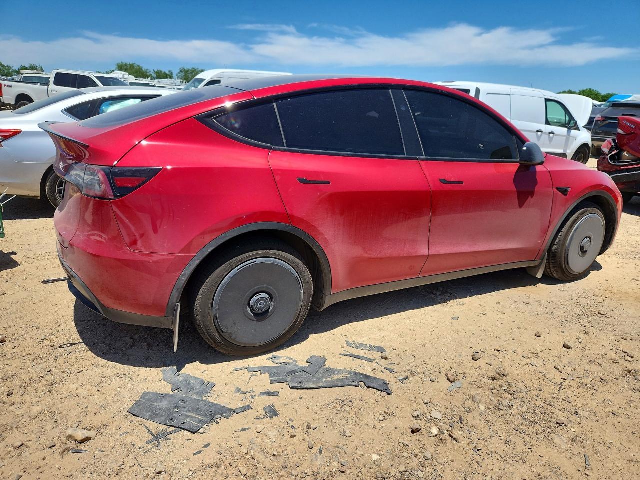 2023 Tesla Model Y - Фото 3