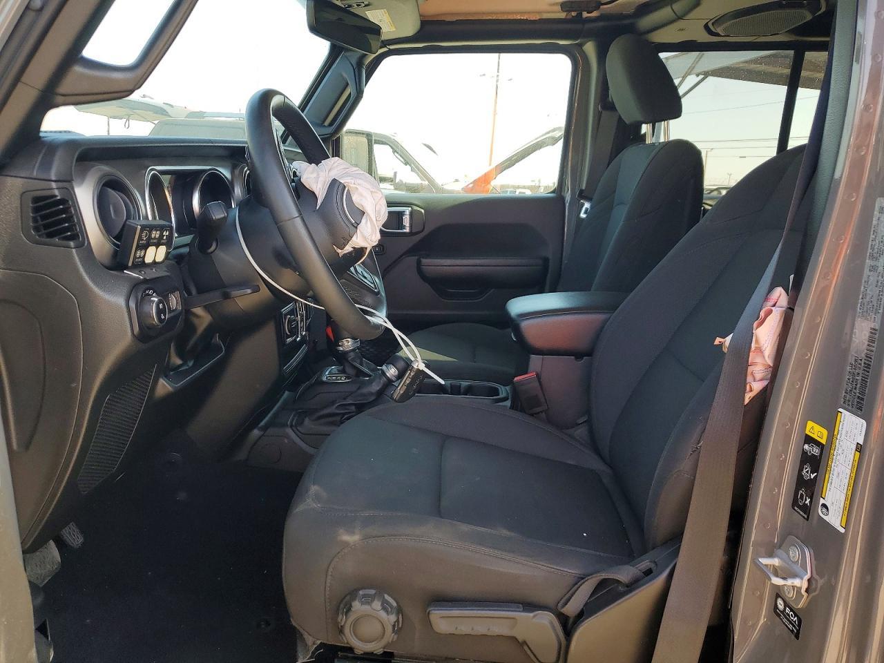 2023 Jeep Gladiator Sport - Фото 7