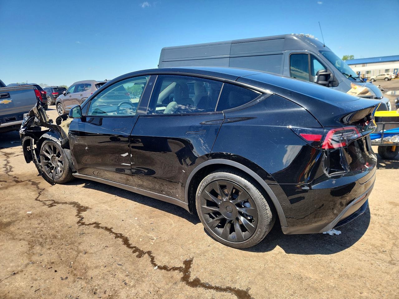 2021 Tesla Model Y - Image 2