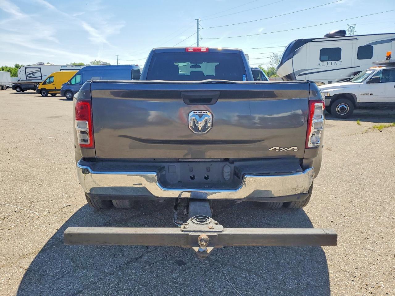 2019 Ram 3500 Tradesman - Image 6