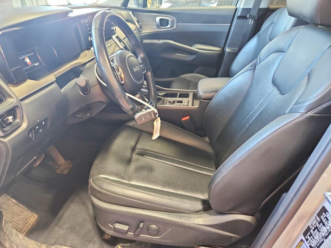 2022 Kia Sorento Ex - Image 7