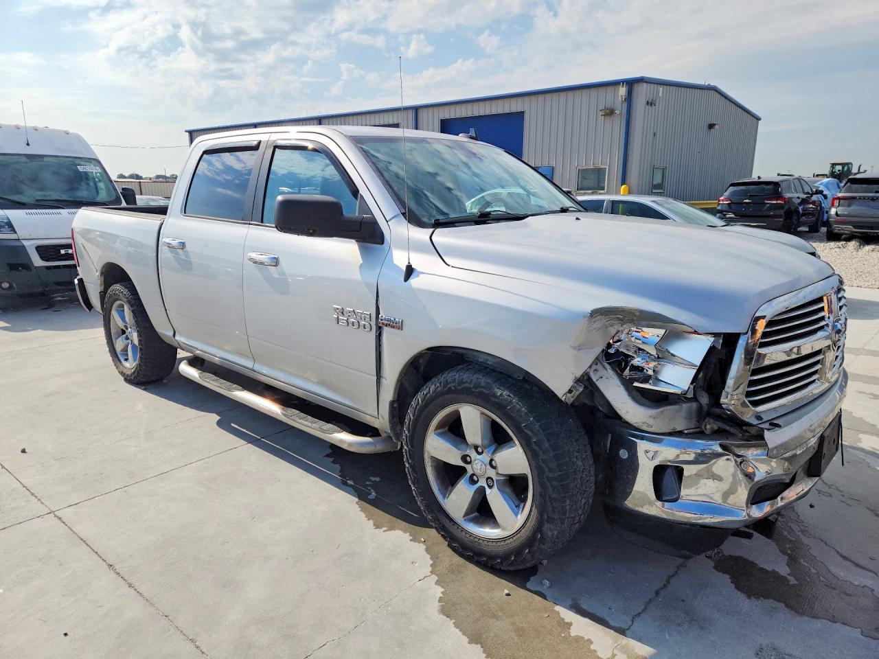 2016 Ram 1500 Slt - Image 4