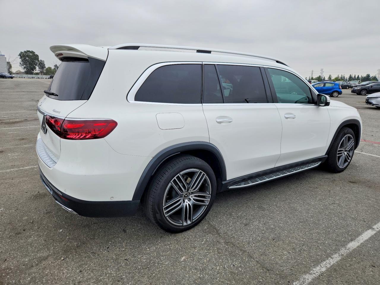 2024 Mercedes-Benz Gls 450 4Matic - Фото 3