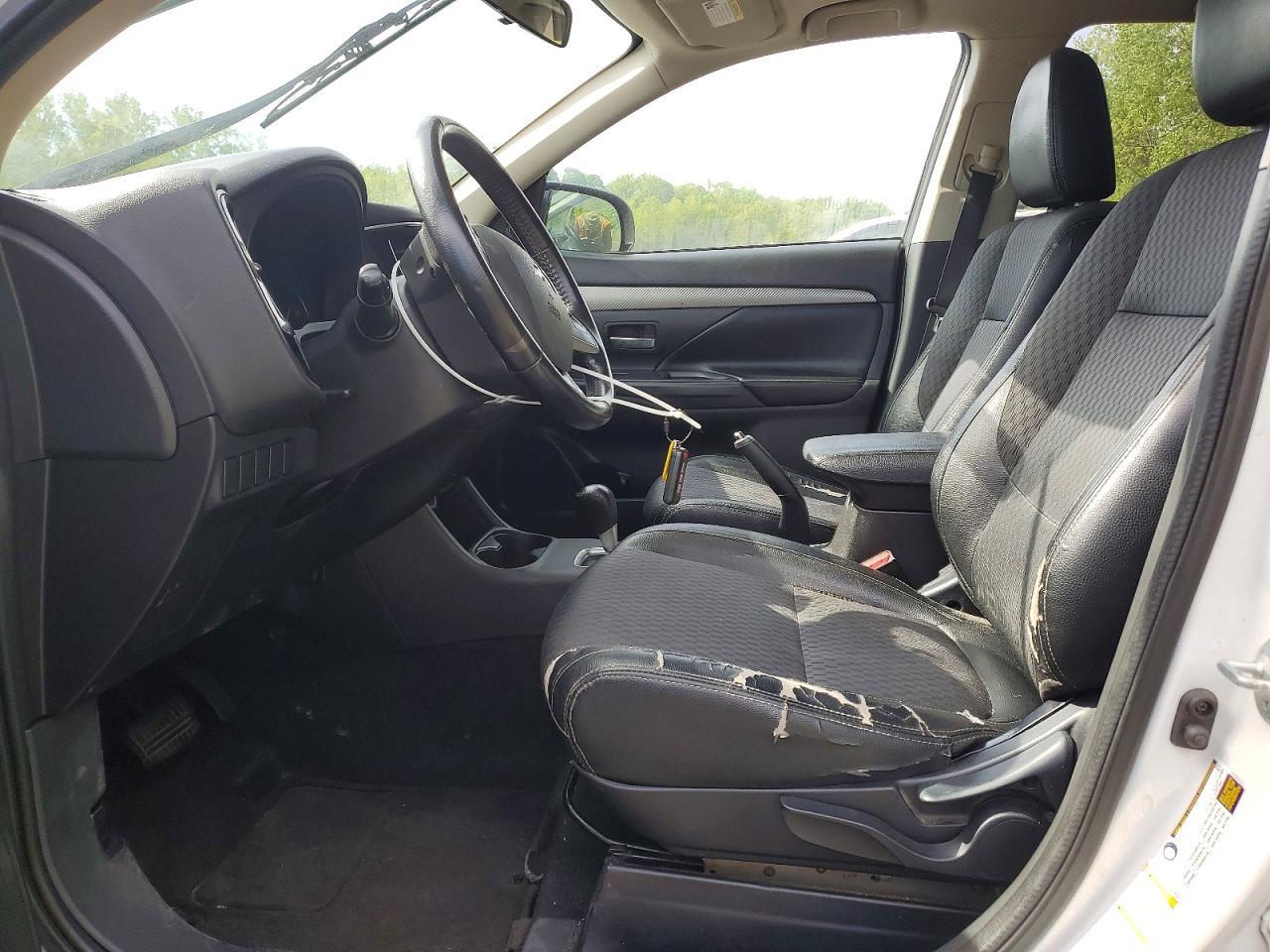 2015 Mitsubishi Outlander Se - Image 7