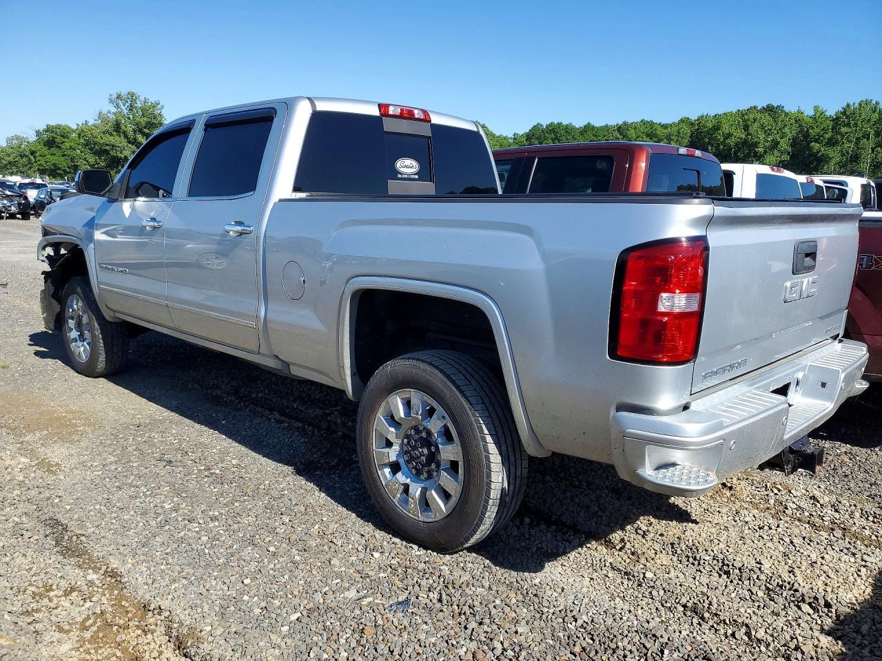 2018 GMC Sierra K2500 Denali - Фото 2