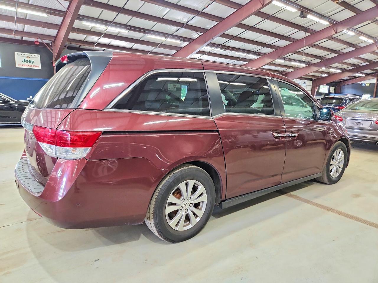 2016 Honda Odyssey Exl - Image 3