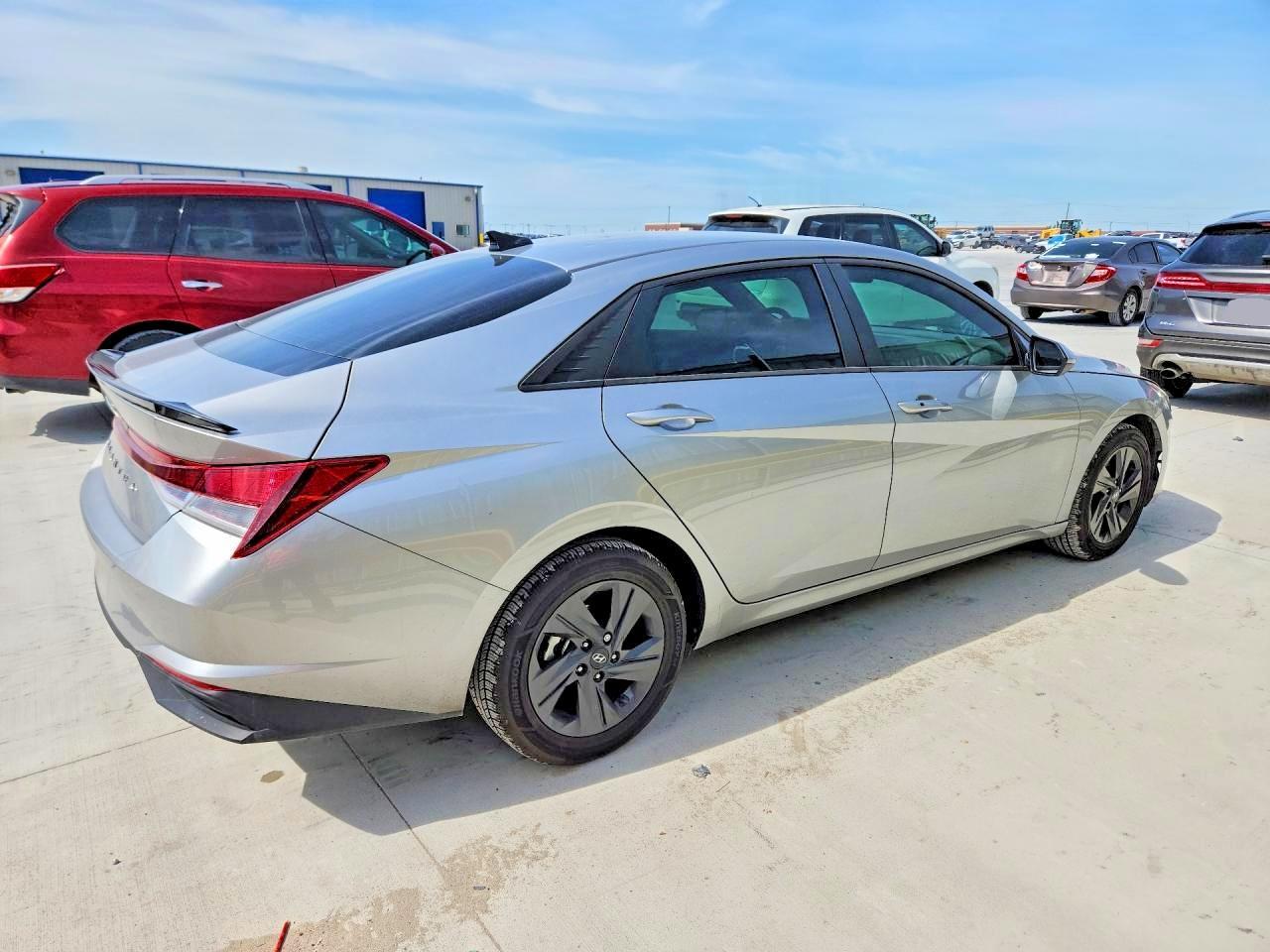 2021 Hyundai Elantra Sel - Image 3