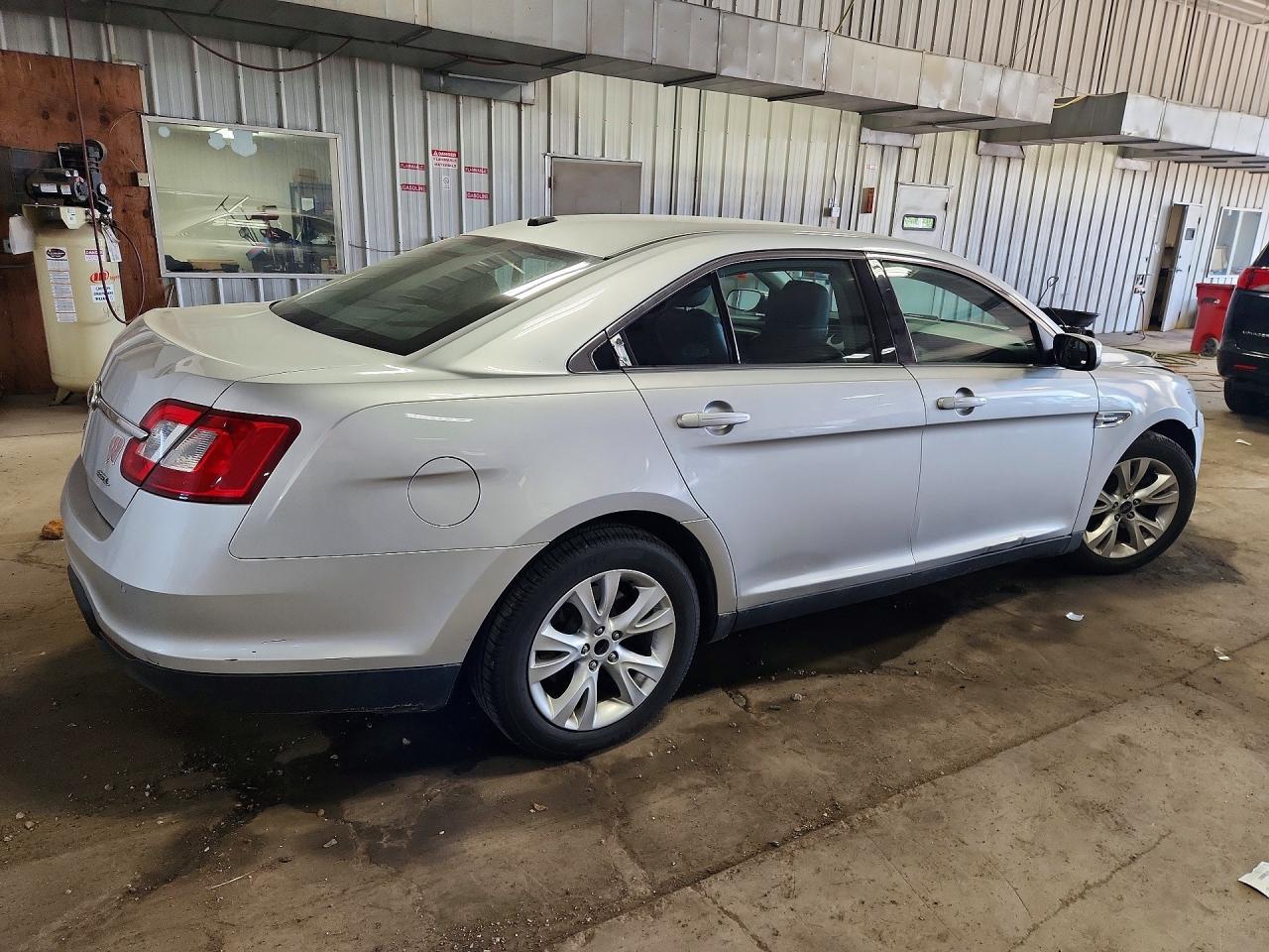 2011 Ford Taurus Sel - Фото 3