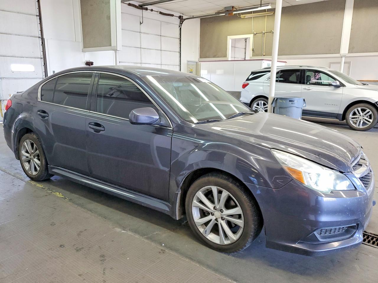 2013 Subaru Legacy 2.5I Premium - Фото 4