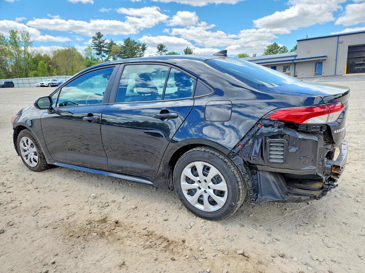 2022 Toyota Corolla Le - Фото 2