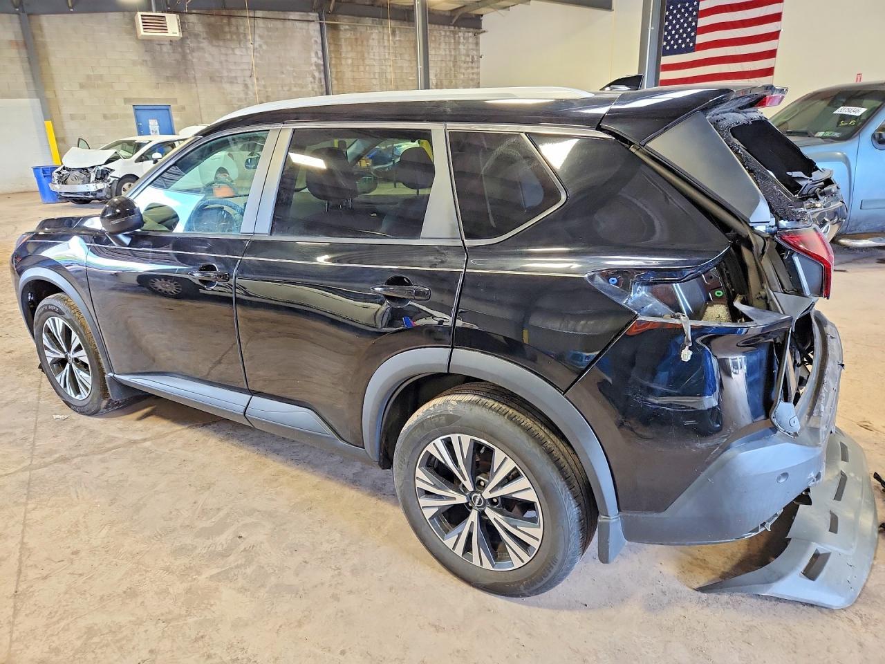 2022 Nissan Rogue Sv - Фото 2