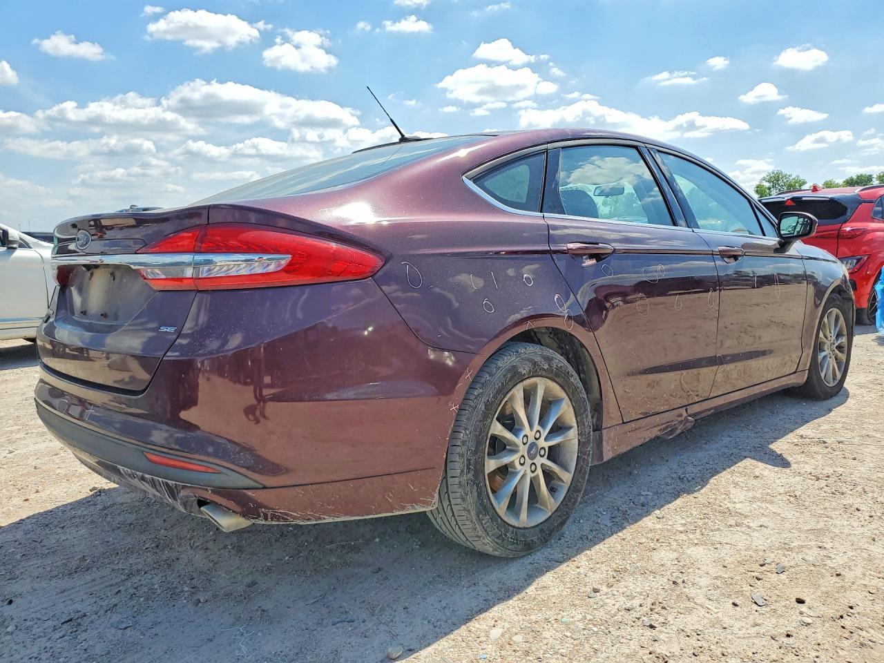 2017 Ford Fusion Se - Image 3
