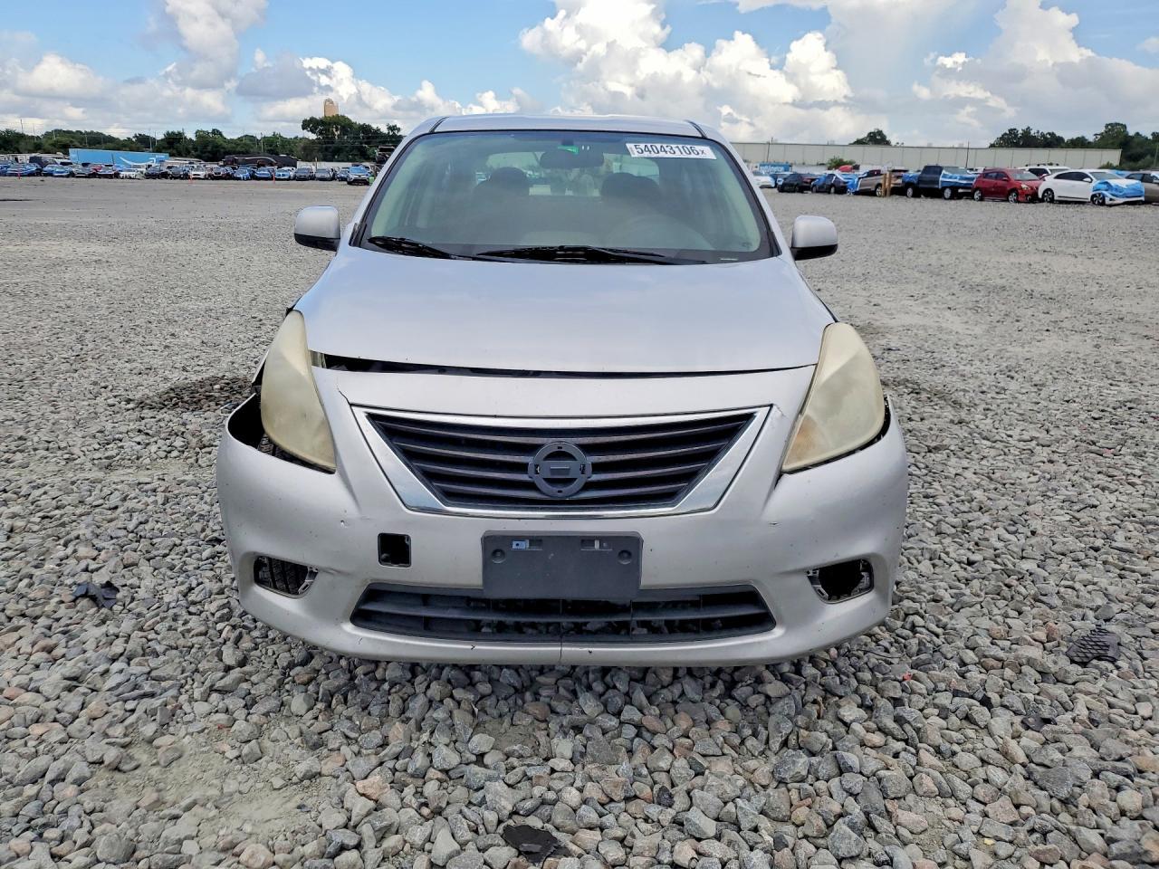 2014 Nissan Versa 1.6 Sv - Фото 5