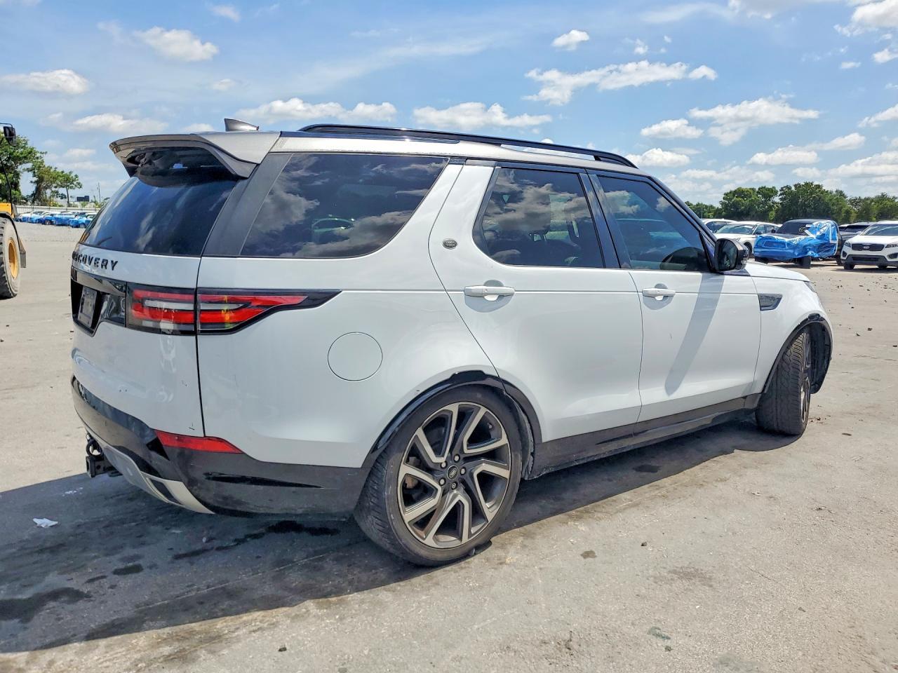 2017 Land Rover Discovery Hse Luxury - Фото 3