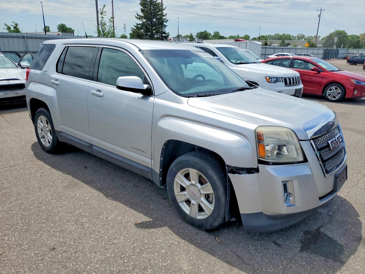 2010 GMC Terrain Sle - Image 4